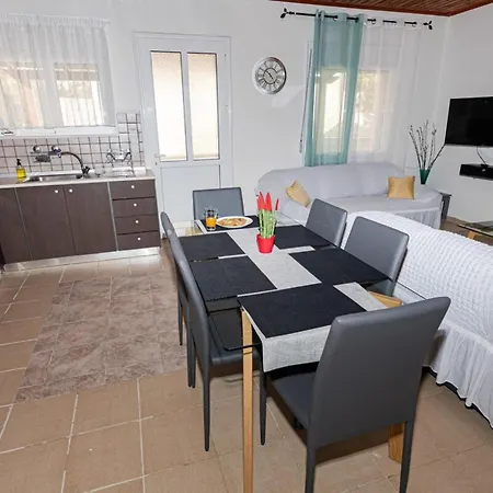 Vedema In * Kissamos
