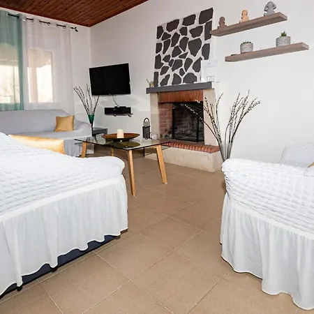 Vedema In Villa Kissamos
