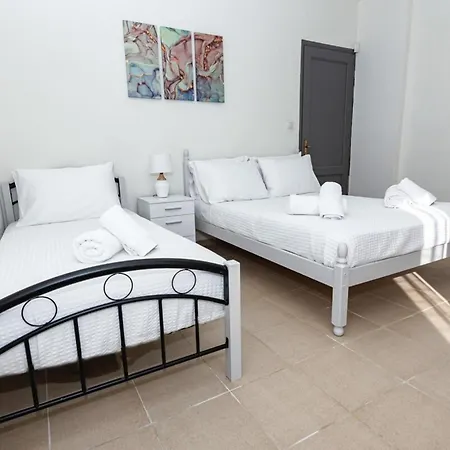 Vedema In Villa Kissamos