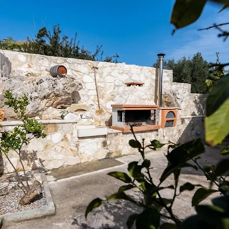 Vedema In Villa *